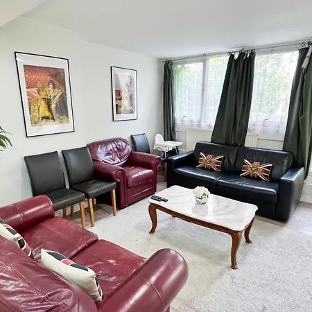 Cosy 3 Bedroom 3 Bathroom Flat With Private Garden- Maida Vale, Near Paddington